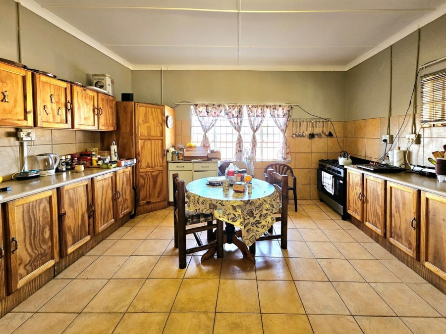 11 Bedroom Property for Sale in Bloemfontein Rural Free State